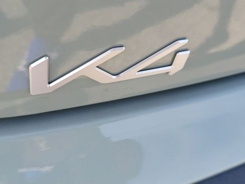 New 2026 Kia K4 LXS image 8