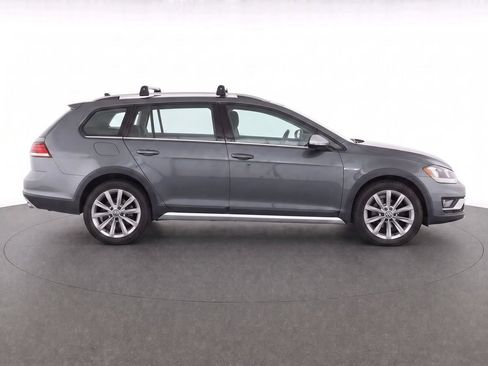 Used 2019 Volkswagen Golf Alltrack SE AWD/4WD image 4