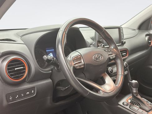 Used 2020 Hyundai Kona Ultimate AWD/4WD image 7