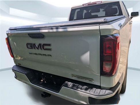 Used 2023 GMC Sierra 1500 Elevation AWD/4WD image 4