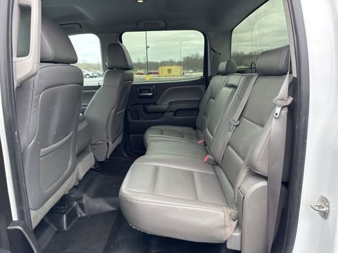 Used 2015 Chevrolet Silverado 2500 W/T w/ Snow Plow Prep Package image 7