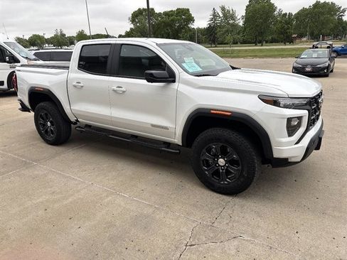 Used 2023 GMC Canyon Elevation w/ Elevation Premium Package AWD/4WD image 20