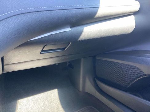 Used 2022 Toyota Camry SE image 23