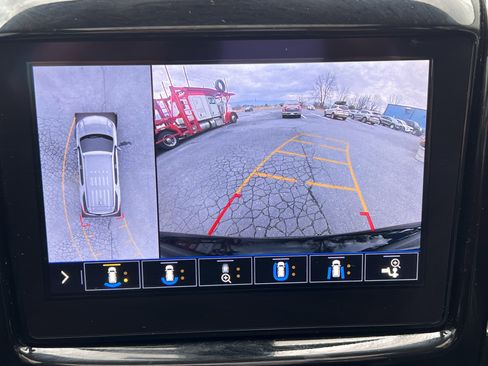 Used 2020 Chevrolet Traverse Premier w/ Redline Edition image 26