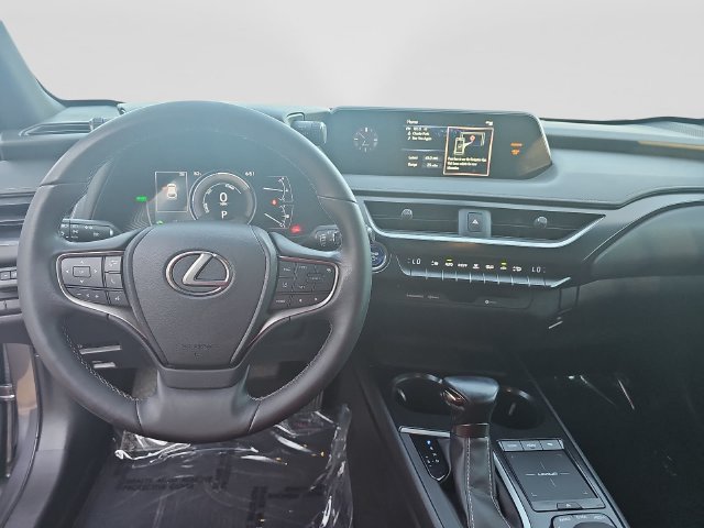 Used 2020 Lexus UX 250h w/ Accessory Package 2 AWD/4WD image 13