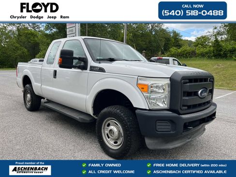 Used 2013 Ford F250 XL w/ PWR Equipment Group AWD/4WD image 3