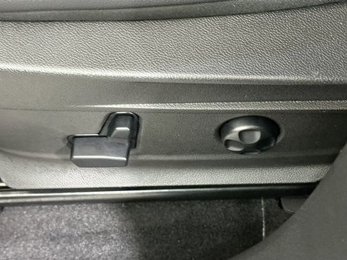 Used 2025 Alfa Romeo Stelvio Sprint w/ Convenience Package image 14