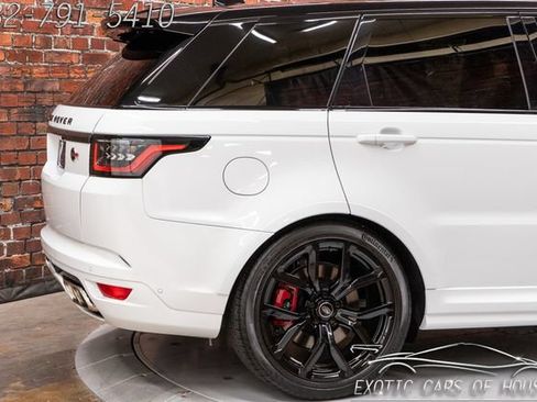 Used 2020 Land Rover Range Rover Sport SVR AWD/4WD image 11