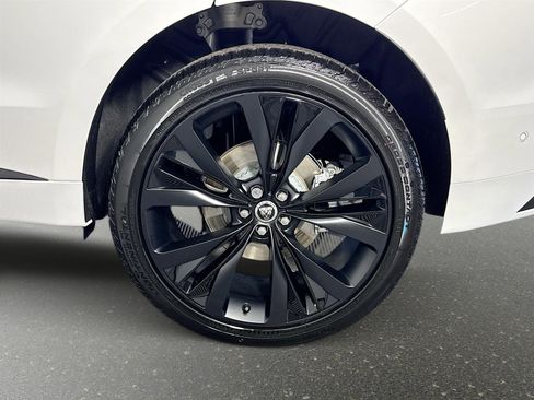 New 2026 Jaguar F-PACE R-Dynamic S AWD/4WD image 33