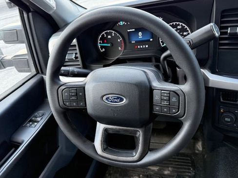 New 2025 Ford F550 4x4 Regular Cab Super Duty image 29