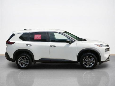 Certified 2023 Nissan Rogue S AWD/4WD image 2