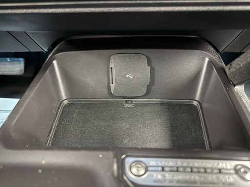 Used 2024 Ford Bronco Big Bend image 32