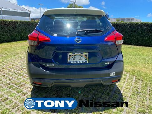 Used 2018 Nissan Kicks SR FWD image 24