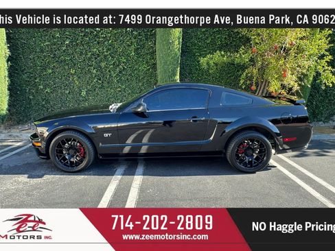 Used 2006 Ford Mustang GT RWD image 10