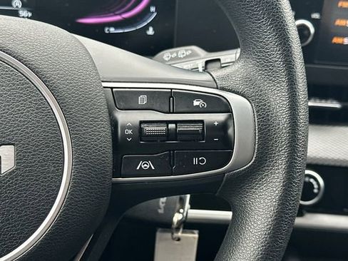 Used 2024 Kia Sportage LX image 27
