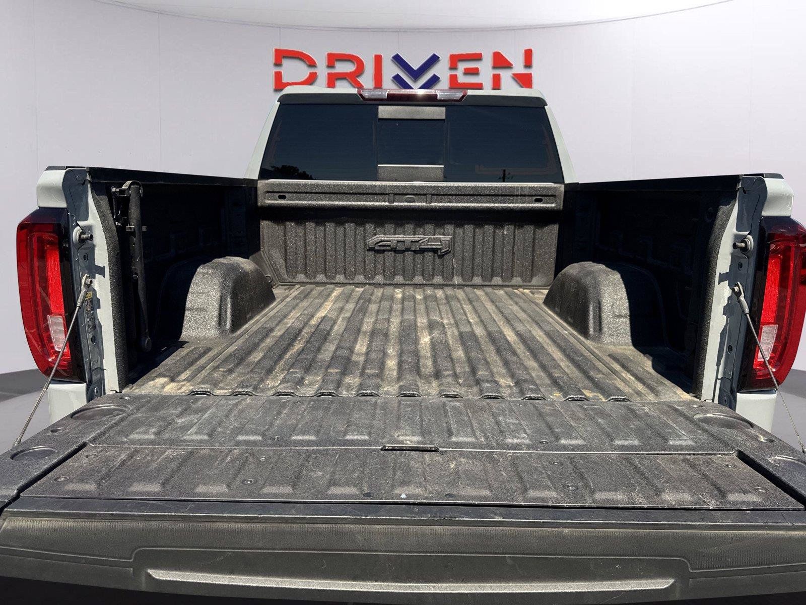 Used 2024 GMC Sierra 1500 AT4 w/ AT4 Preferred Package AWD/4WD image 33