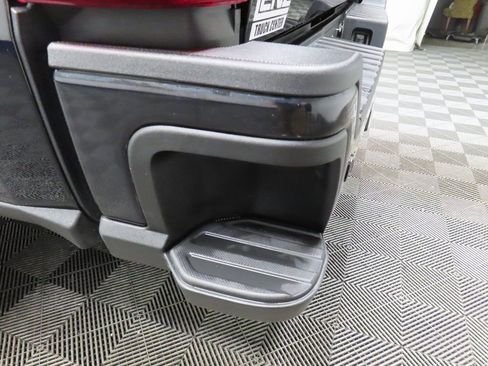 Used 2023 Ford F250 Lariat w/ Sport Appearance Package image 47