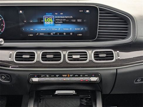 Used 2023 Mercedes-Benz GLS 450 4MATIC image 20