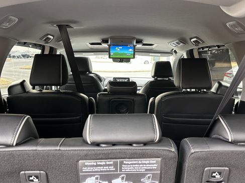 Certified 2024 Honda Odyssey Elite image 55