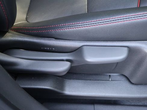 Certified 2023 Chevrolet Equinox RS w/ RS Leather Package AWD/4WD image 45