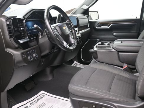 Used 2023 Chevrolet Silverado 1500 LT AWD/4WD image 20
