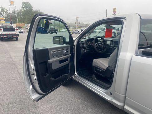 Used 2017 RAM 1500 Tradesman w/ Power & Remote Entry Group AWD/4WD image 7