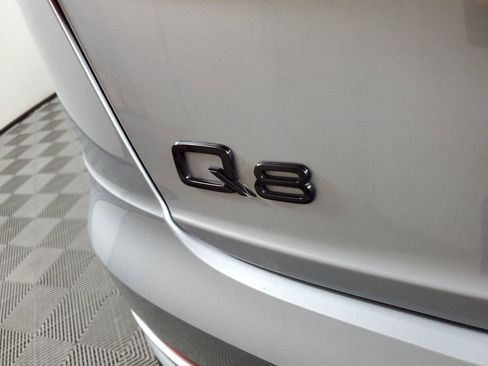 Used 2023 Audi Q8 Premium Plus w/ Premium Plus Package AWD/4WD image 4