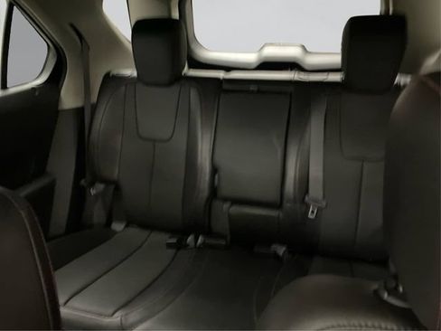 Used 2017 Chevrolet Equinox Premier w/ Enhanced Convenience Package AWD/4WD image 20