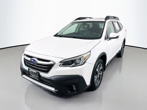Used 2020 Subaru Outback Limited XT w/ Popular Package #2 image 3