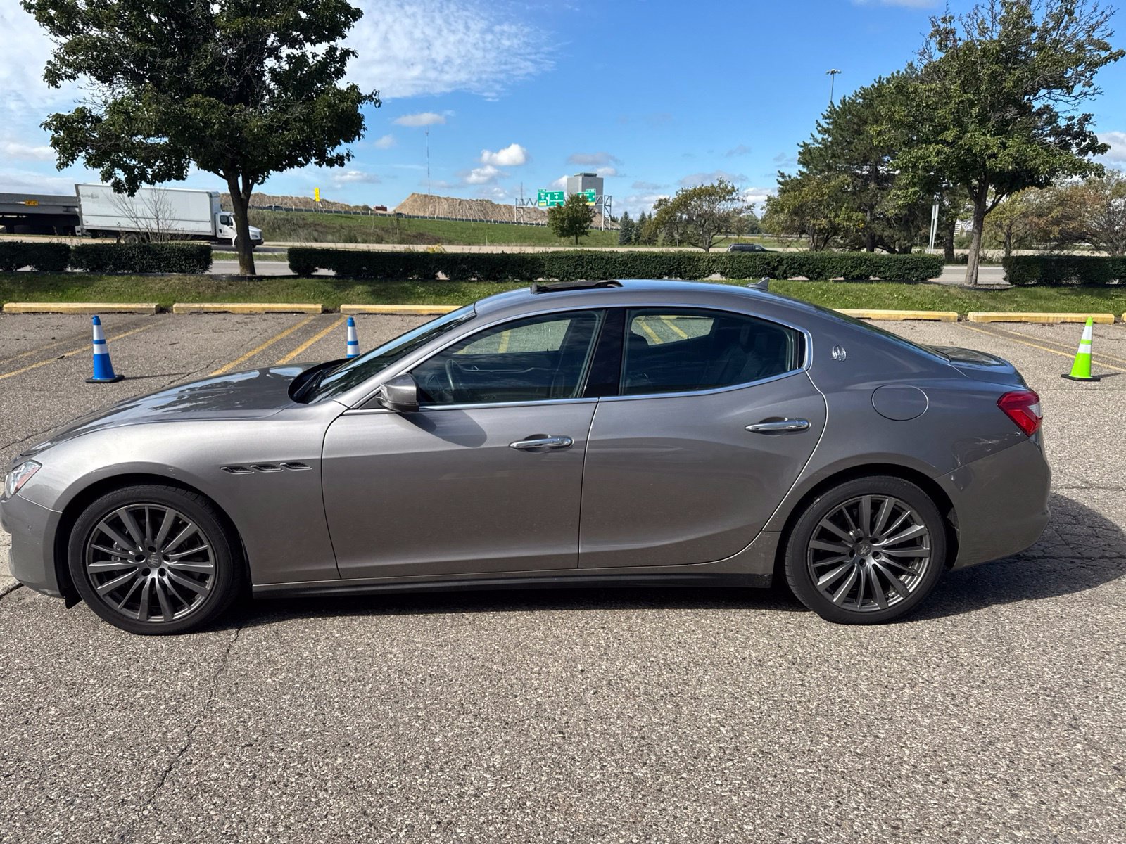 Used 2019 Maserati Ghibli S Q4 AWD/4WD image 3