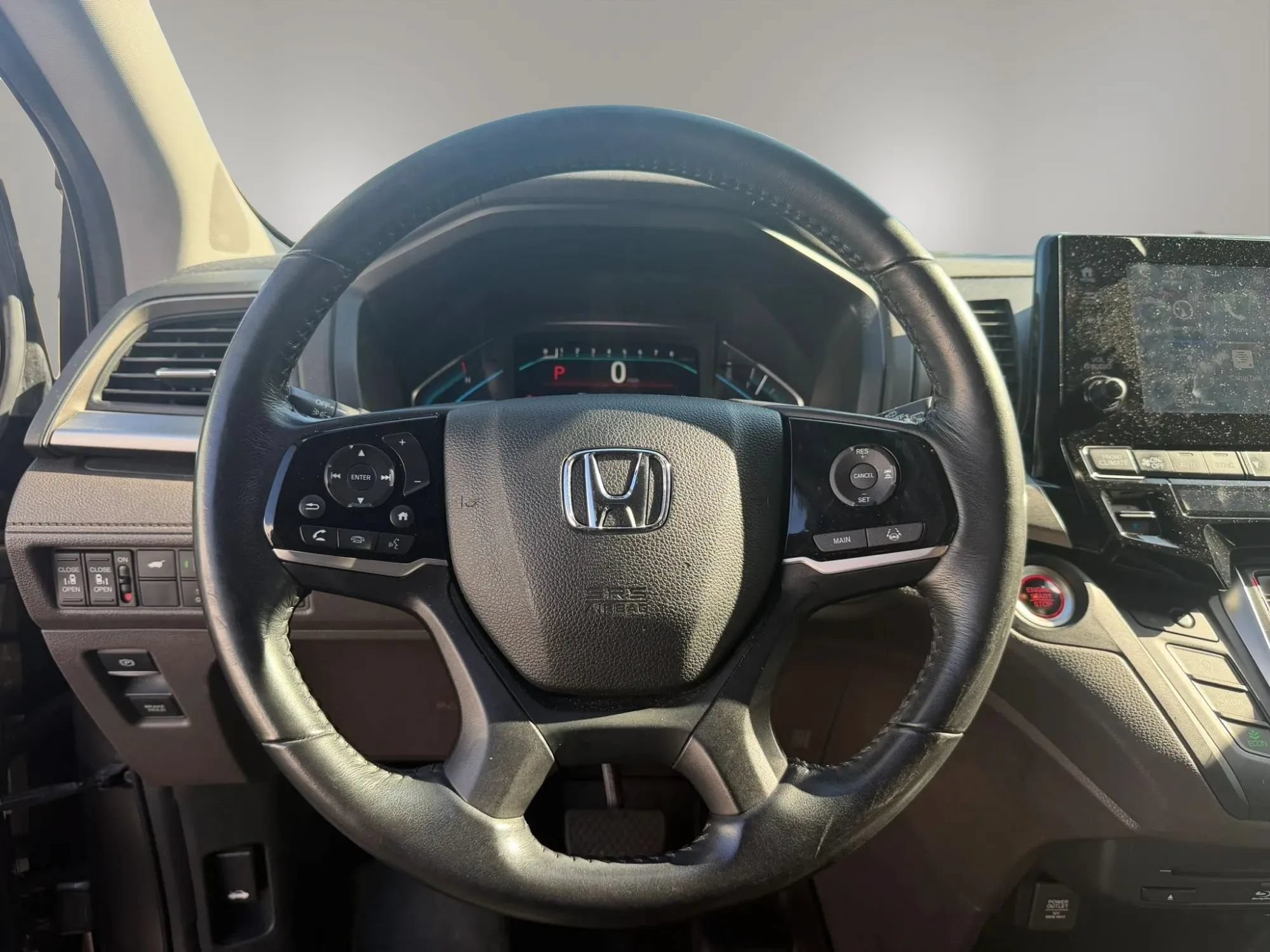 Used 2018 Honda Odyssey Touring image 10