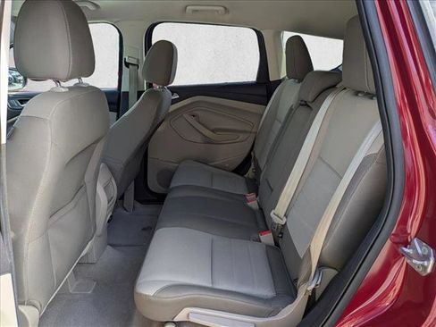 Used 2014 Ford Escape SE FWD image 17