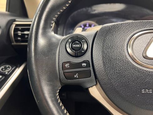 Used 2015 Lexus IS 250 image 20