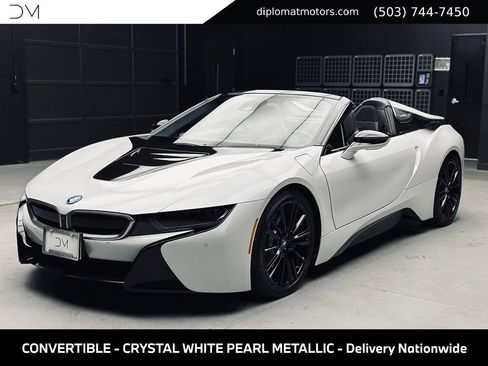 Used 2019 BMW i8 Roadster AWD/4WD image 3