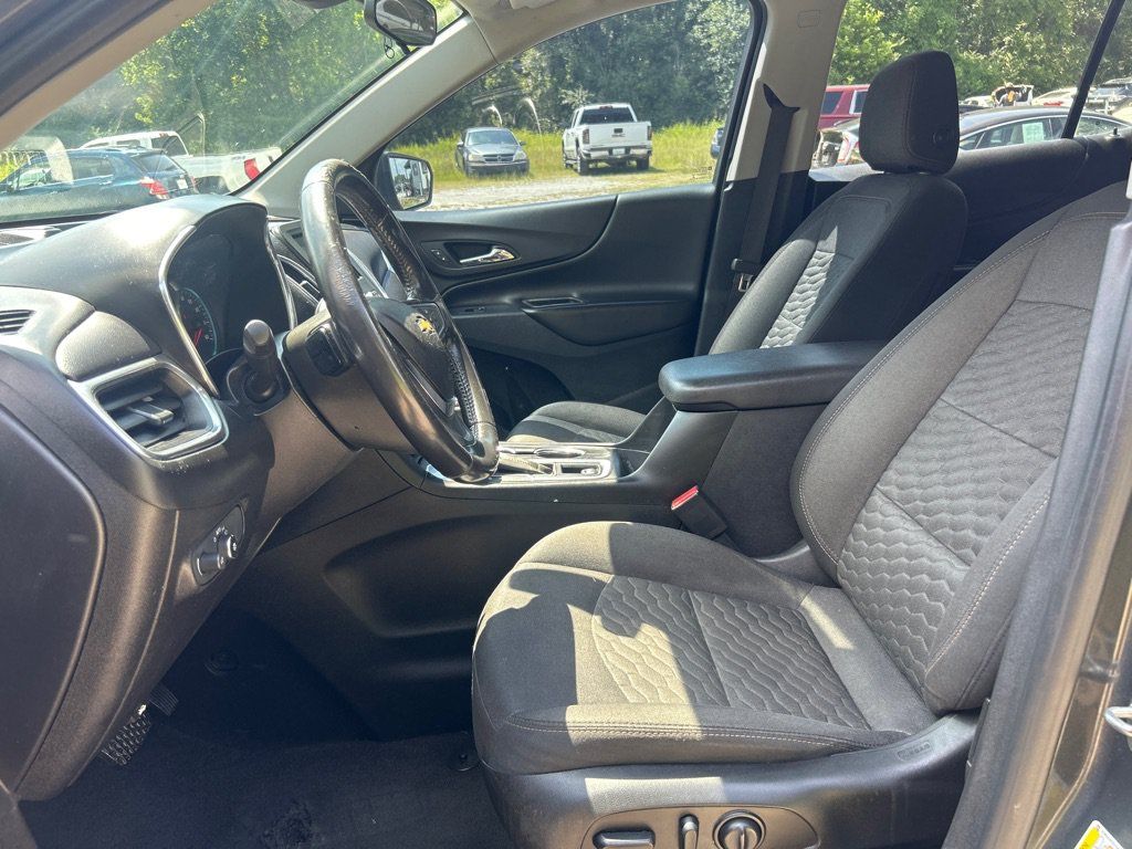 Used 2019 Chevrolet Equinox LT FWD image 8