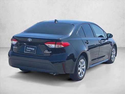 Certified 2024 Toyota Corolla LE FWD image 6