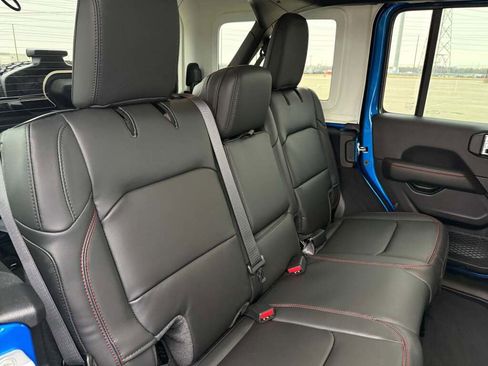 New 2026 Jeep Wrangler Unlimited Rubicon image 22