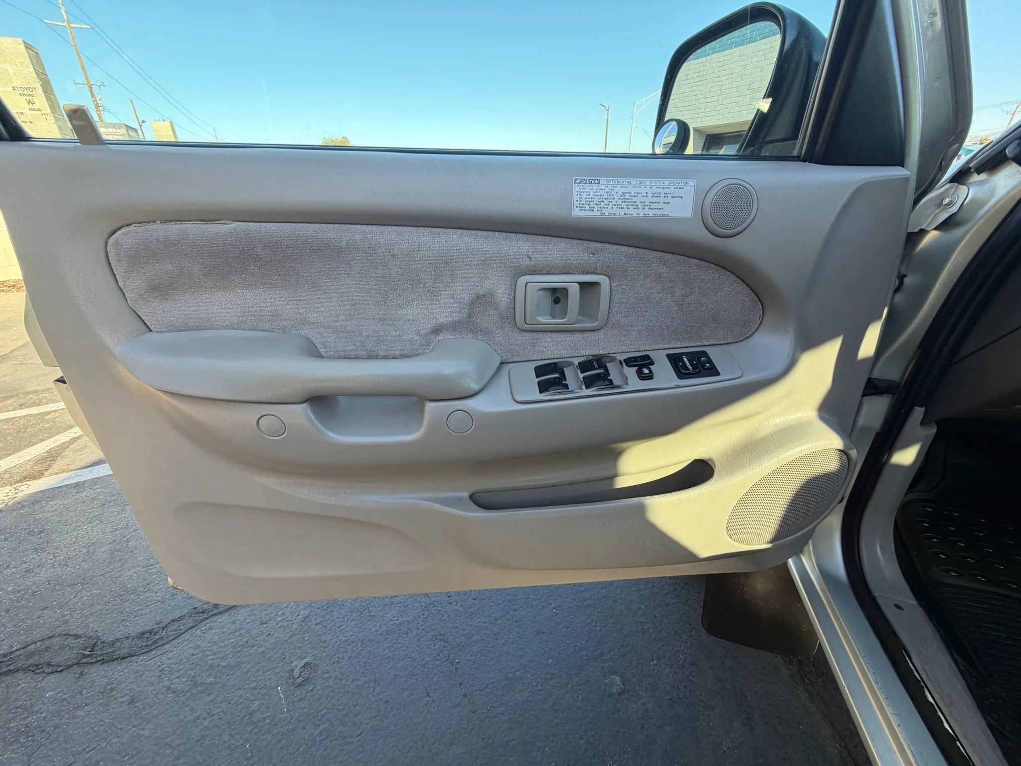 Used 2001 Toyota Tacoma PreRunner RWD image 12