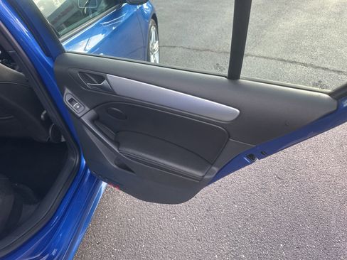 Used 2013 Volkswagen Golf R 4-Door AWD/4WD image 9