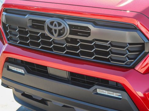 New 2025 Toyota Tacoma TRD Off-Road image 6