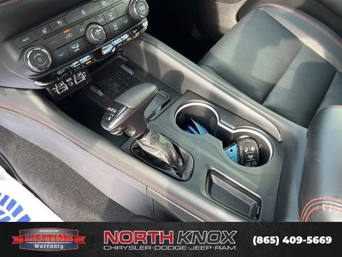 Used 2026 Dodge Durango GT AWD/4WD image 11