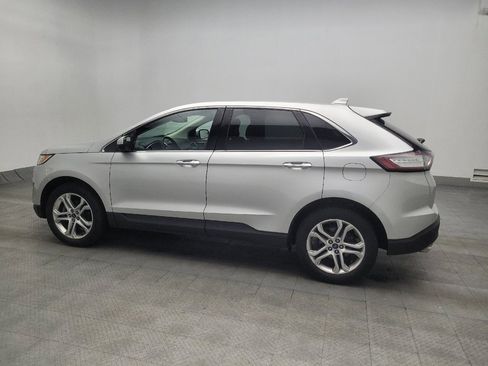 Used 2018 Ford Edge Titanium FWD image 3