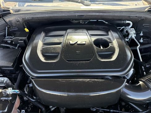 Used 2018 Dodge Durango SXT w/ 3rd Row Seating Group RWD image 28