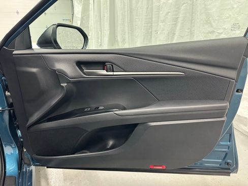 Used 2026 Toyota Camry SE FWD image 57