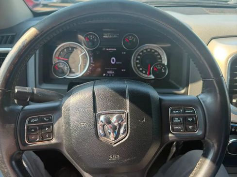 Used 2015 RAM 1500 Lone Star RWD image 16
