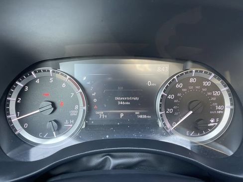 Used 2023 Toyota Highlander XSE AWD/4WD image 16