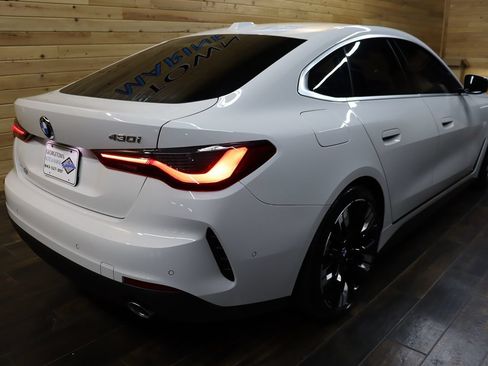 Used 2025 BMW 430i w/ Parking Assistance Package RWD image 5