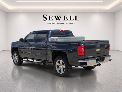 Used 2018 Chevrolet Silverado 1500 LT w/ Texas Edition AWD/4WD image 3