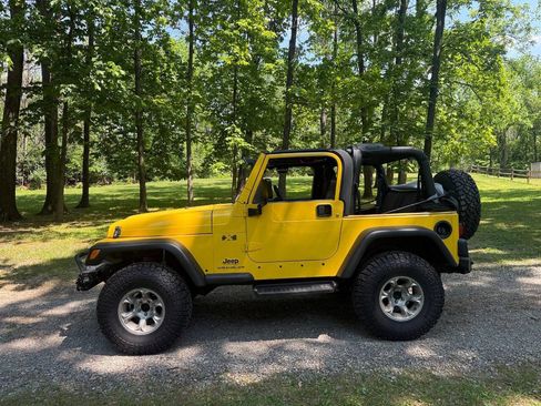 Used 2003 Jeep Wrangler X AWD/4WD image 4