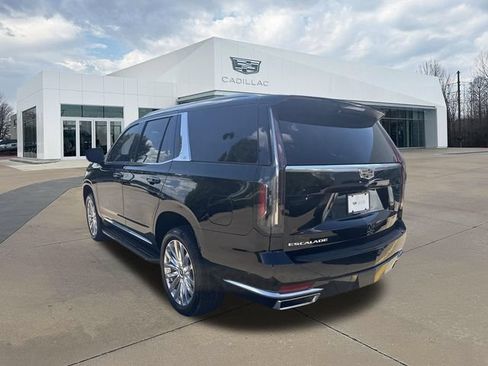 Used 2024 Cadillac Escalade Premium Luxury w/ LPO, Floor Liner Package AWD/4WD image 5